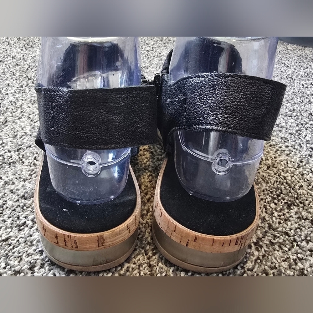 Sesto Meucci Black Leather Sylke Cross Strap Wedge Sandal 7.5 Italy Made - Picture 6 of 10